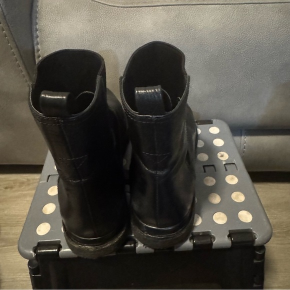 Vince Litton Black Leather Combat Chelsea waterproof Boots 9.5 - Picture 6 of 9